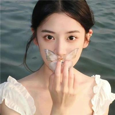 情非情 封面